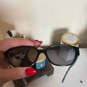 Maui Jim Black and Gray Sunglasses